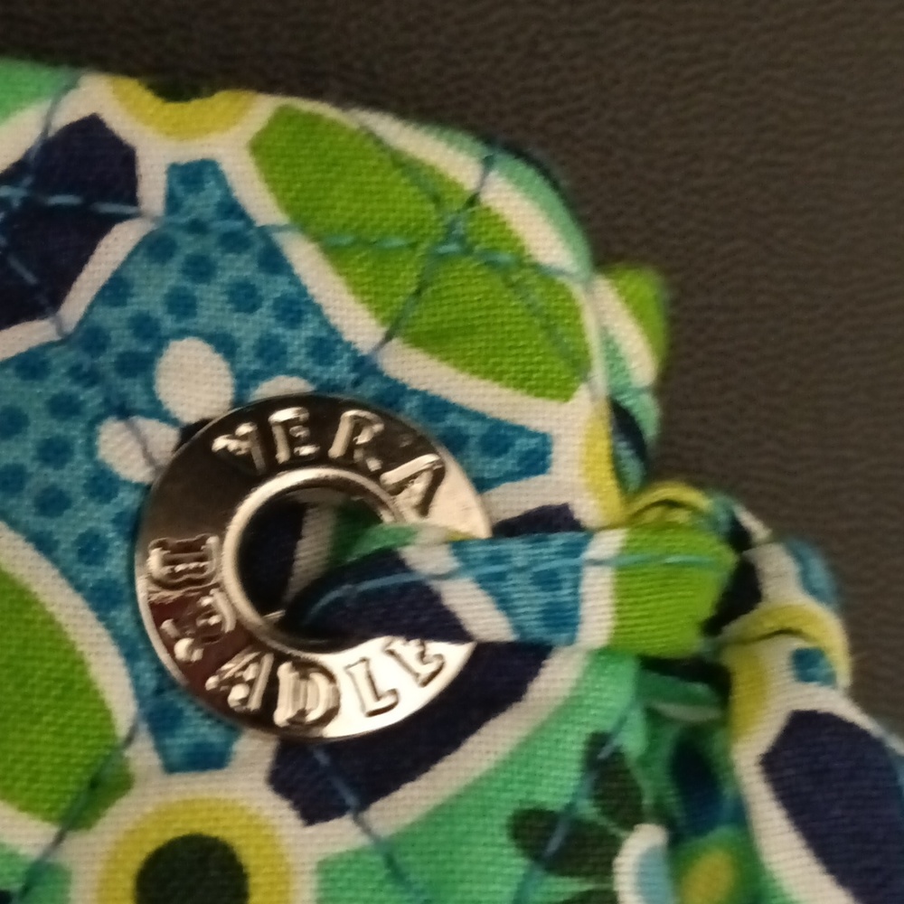 Vera Bradley mini Green/Blue Floral - Picture 4 of 4